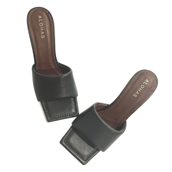 Alohas Puffy Mules in Forest Green